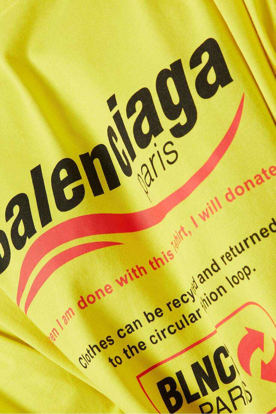 Balenciaga Dry Cleaning - Large Fit T-shirt من جيرسي عضوي عتيق باللون الأصفر