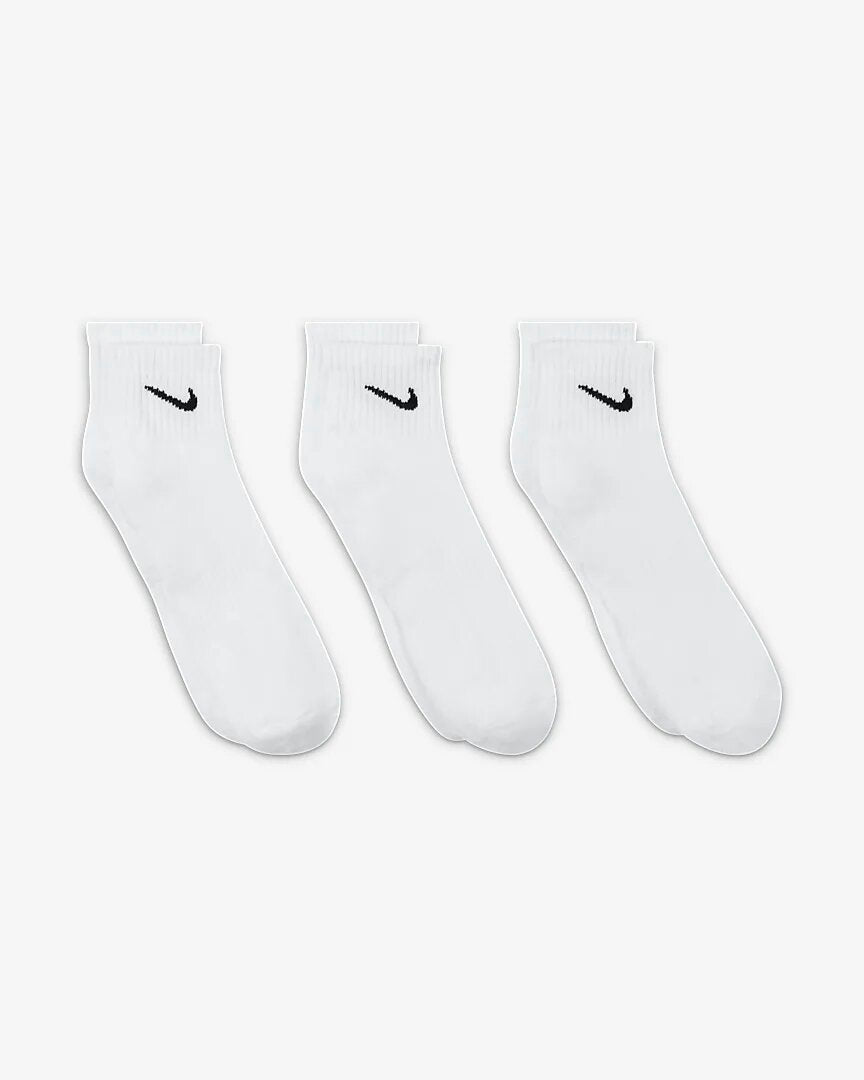 Nike Everyday Cushioned Ankle Socks (3 Pairs)