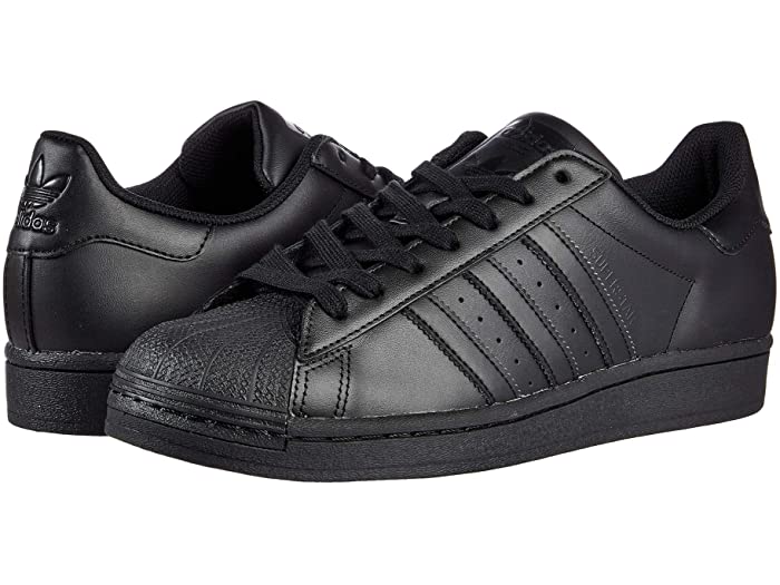 Adidas Superstar Sneakers in Leather Black