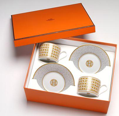 HERMES Porcelain Mosaique Au 24 Gold Tea Cup And Saucer Set Of 2 1274259